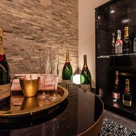 Champagne Therapie: Appartement Cosy Chic, エペルネー エクステリア 写真