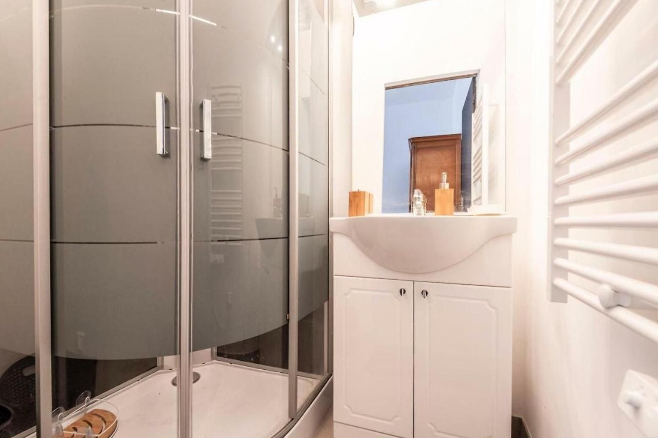Champagne Therapie: Appartement Cosy Chic, エペルネー エクステリア 写真