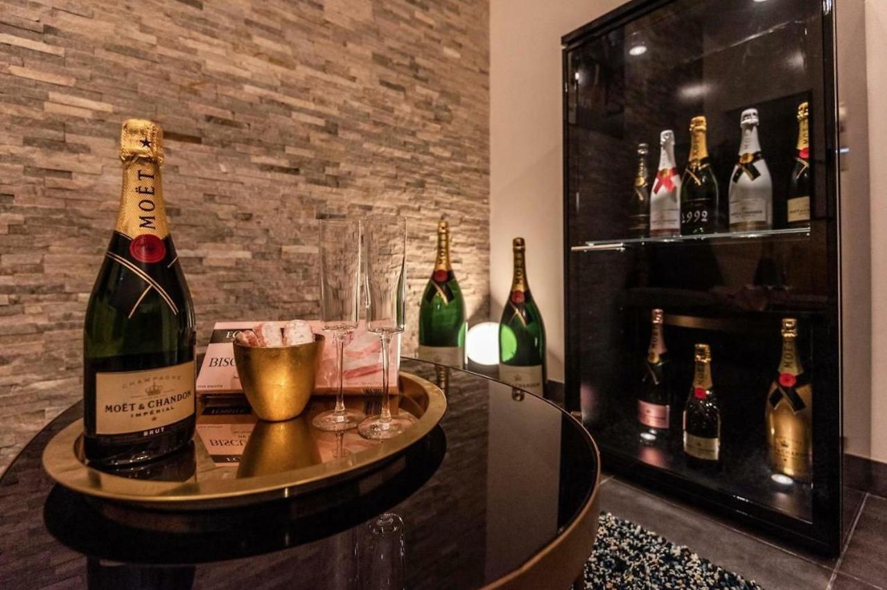 Champagne Therapie: Appartement Cosy Chic, エペルネー エクステリア 写真